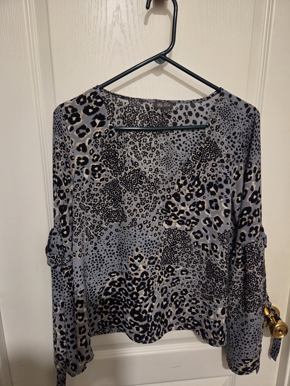 Lily Rose Gray and Black Leopard Print V-Neck Blouse